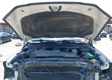 2019 Ram 2500 Big Horn 4X4 6'4 Box z USA, uszkodzony, nr VIN 3C6UR5DL8KG605656